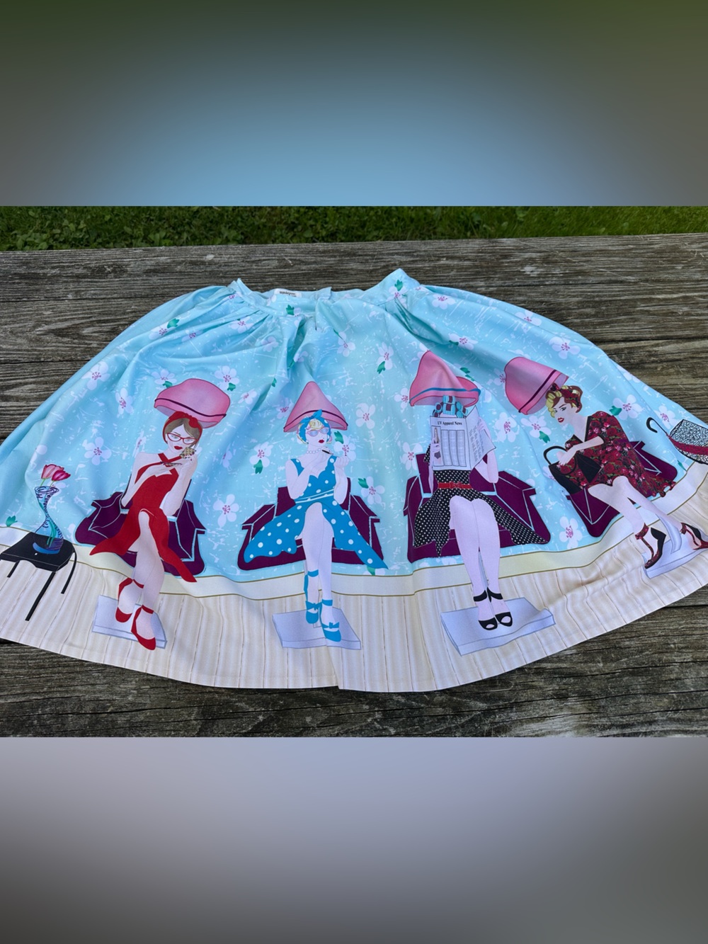Unique Vintage Woman’s Gathered Skirt in Pastel Aqua Floral
